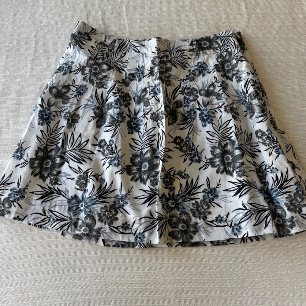 Aventura Organic Cotton‎ Floral Pleated A-Line Skirt White Gray Blue Womens 10